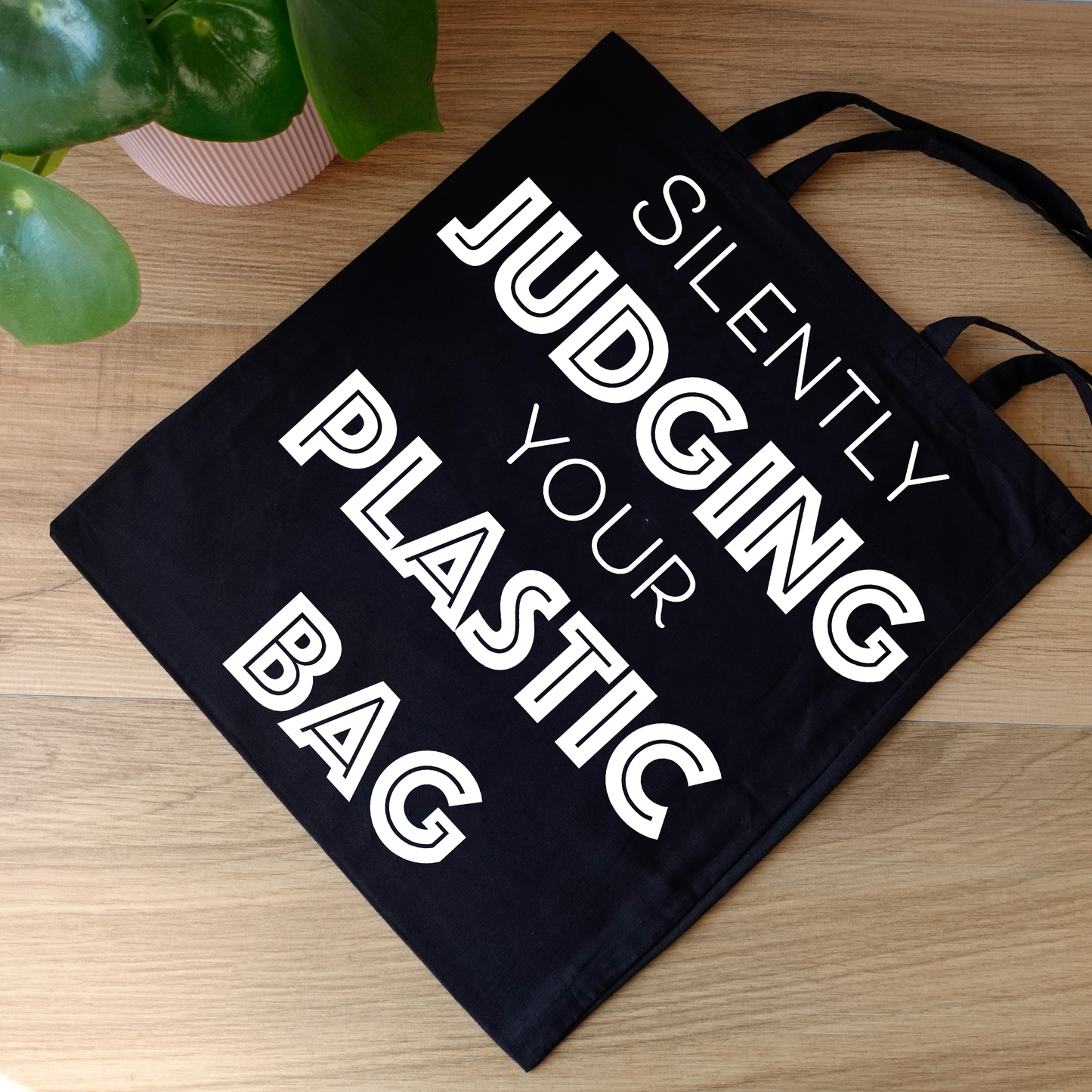 Tote bag - Judging plastic