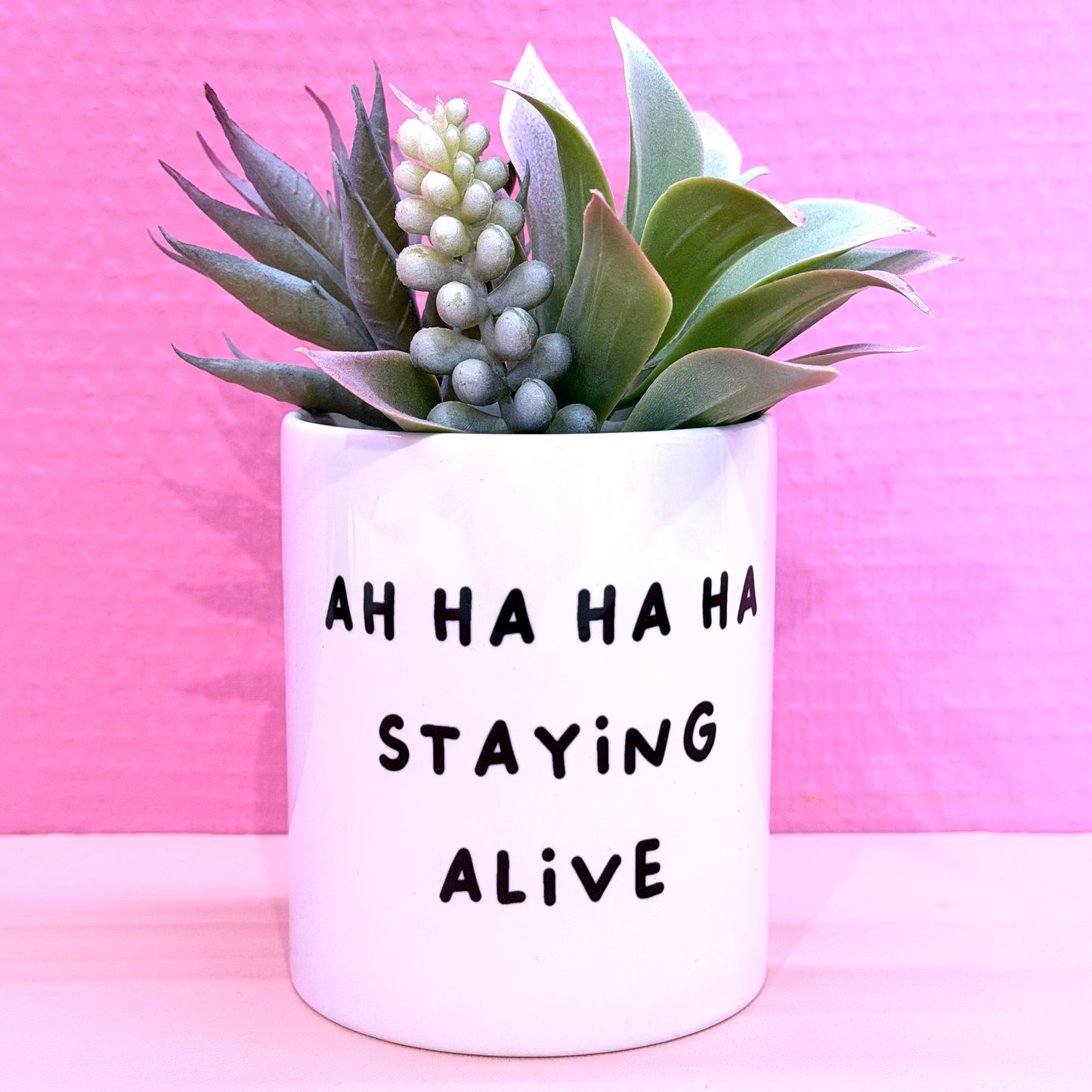 Plantenpot - Ah ha ha ha staying alive